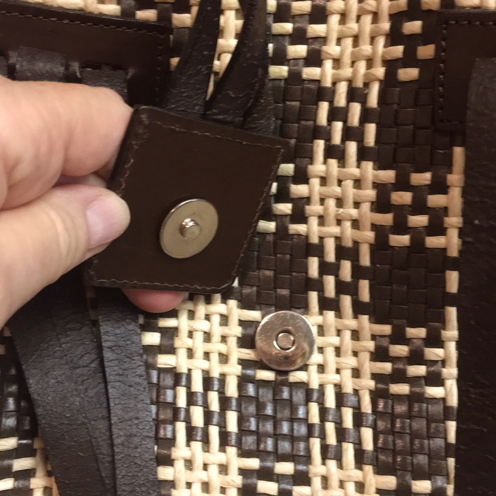 -“PANCANI” All Leather Purse - Picture 7 of 9